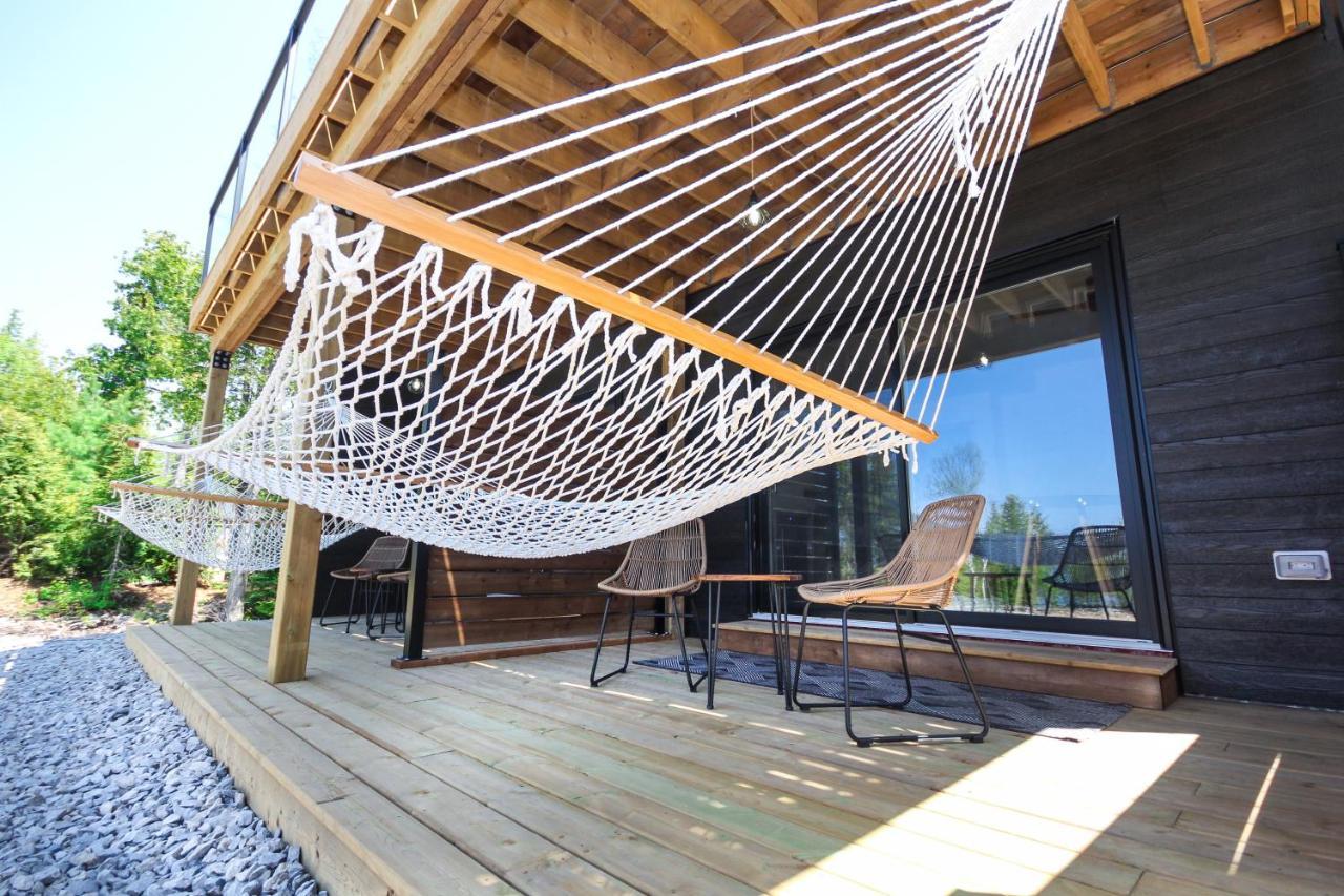 Stone Cove Waterfront Adults Only B&B โทเบอร์มอรี ภายนอก รูปภาพ