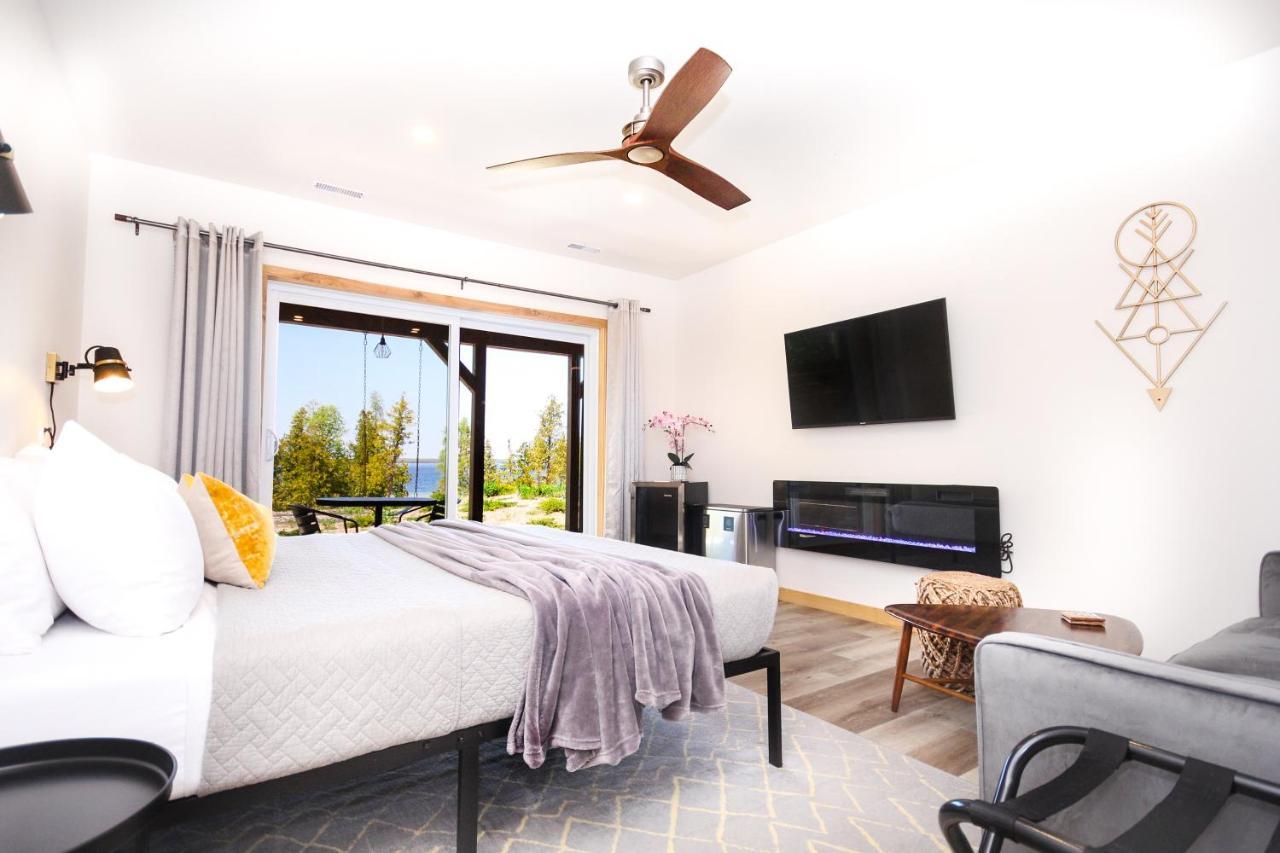 Stone Cove Waterfront Adults Only B&B โทเบอร์มอรี ภายนอก รูปภาพ
