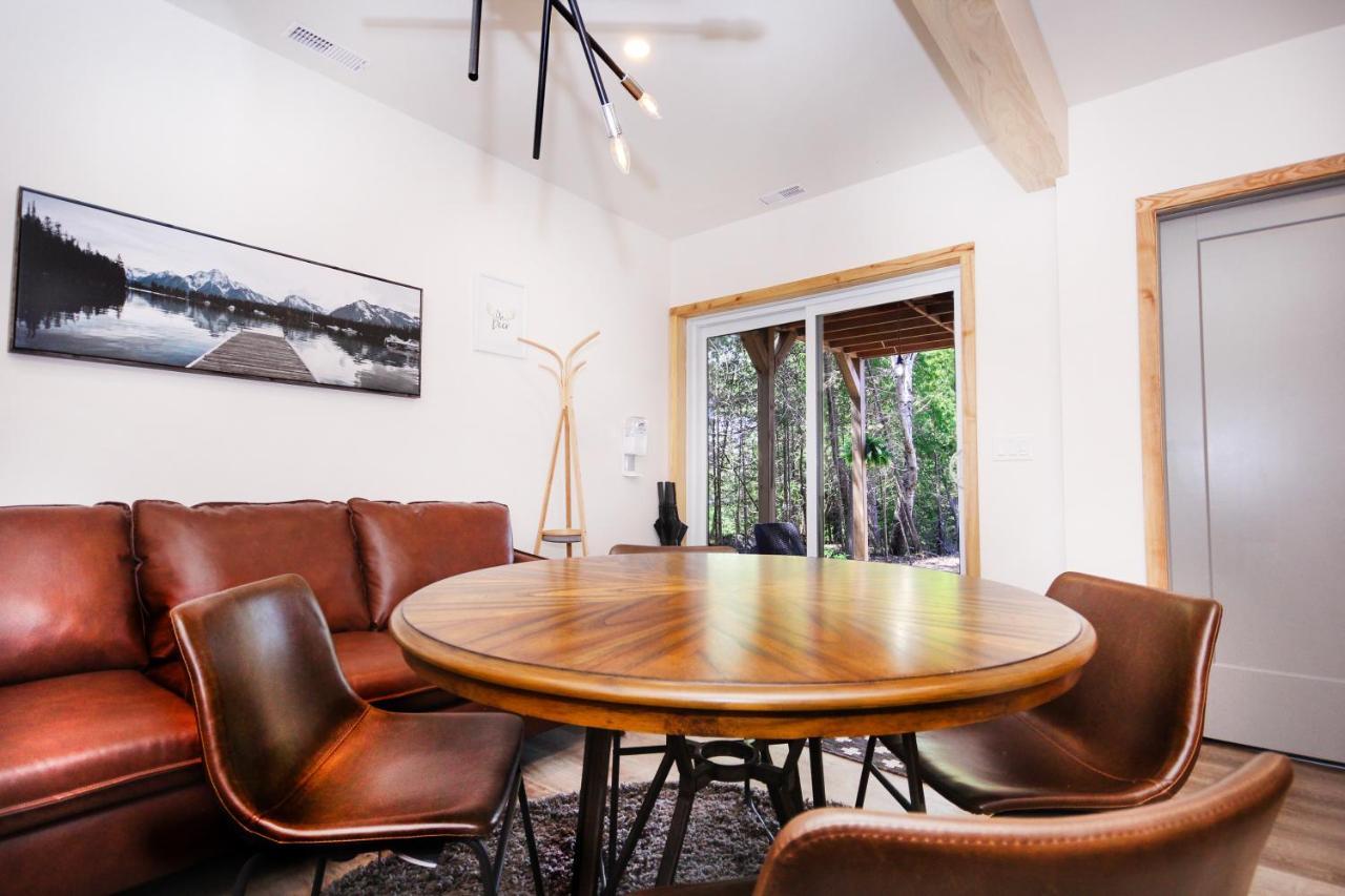 Stone Cove Waterfront Adults Only B&B โทเบอร์มอรี ภายนอก รูปภาพ