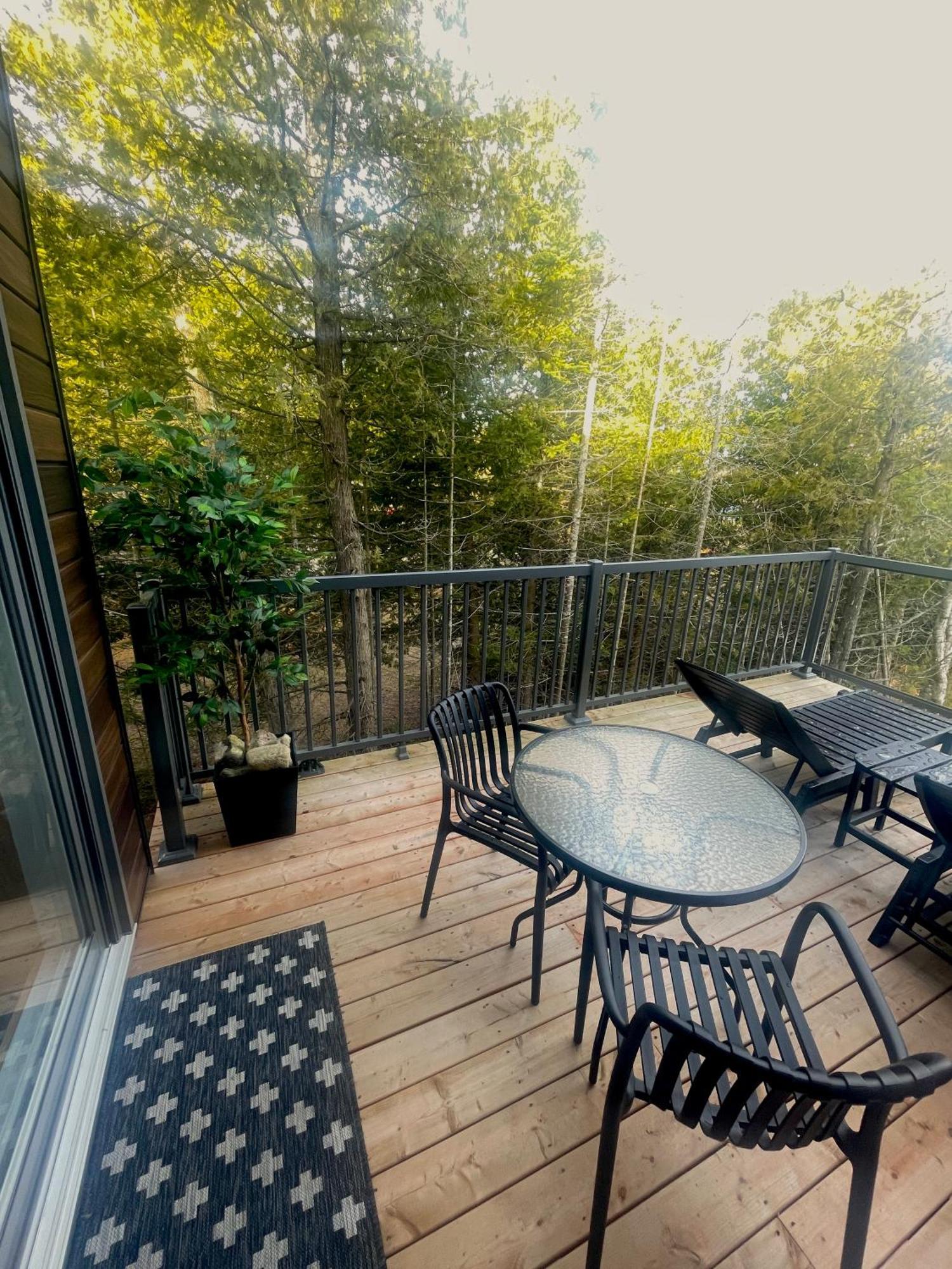Stone Cove Waterfront Adults Only B&B โทเบอร์มอรี ภายนอก รูปภาพ